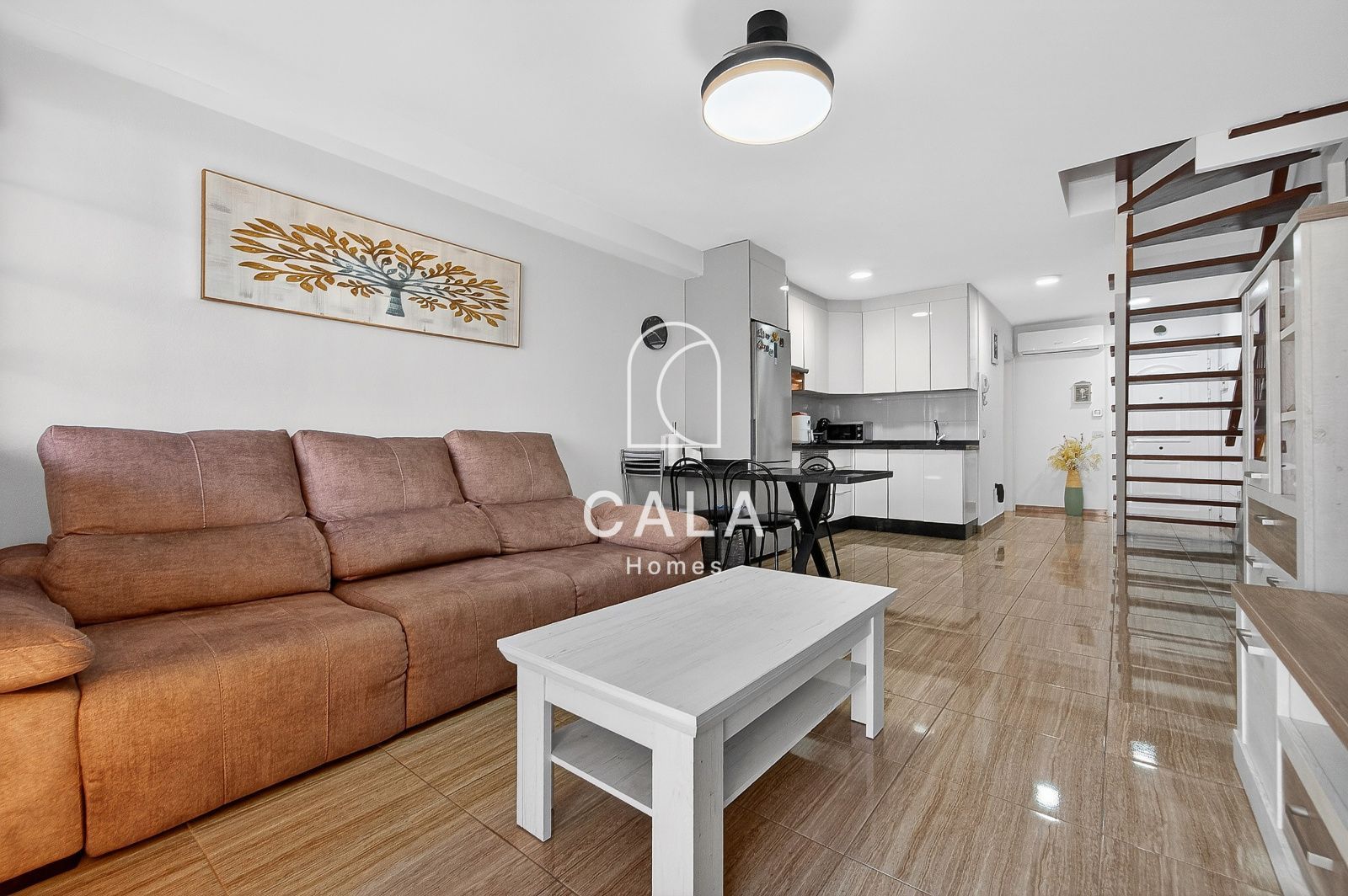 Townhouse in Palm-Mar: Central Location in a Quiet Residential Area