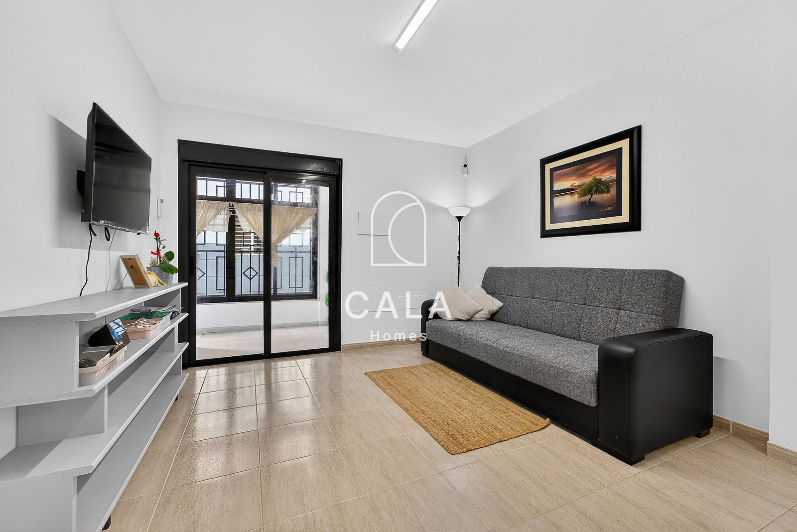 2-bedroom apartment with garage and storage room