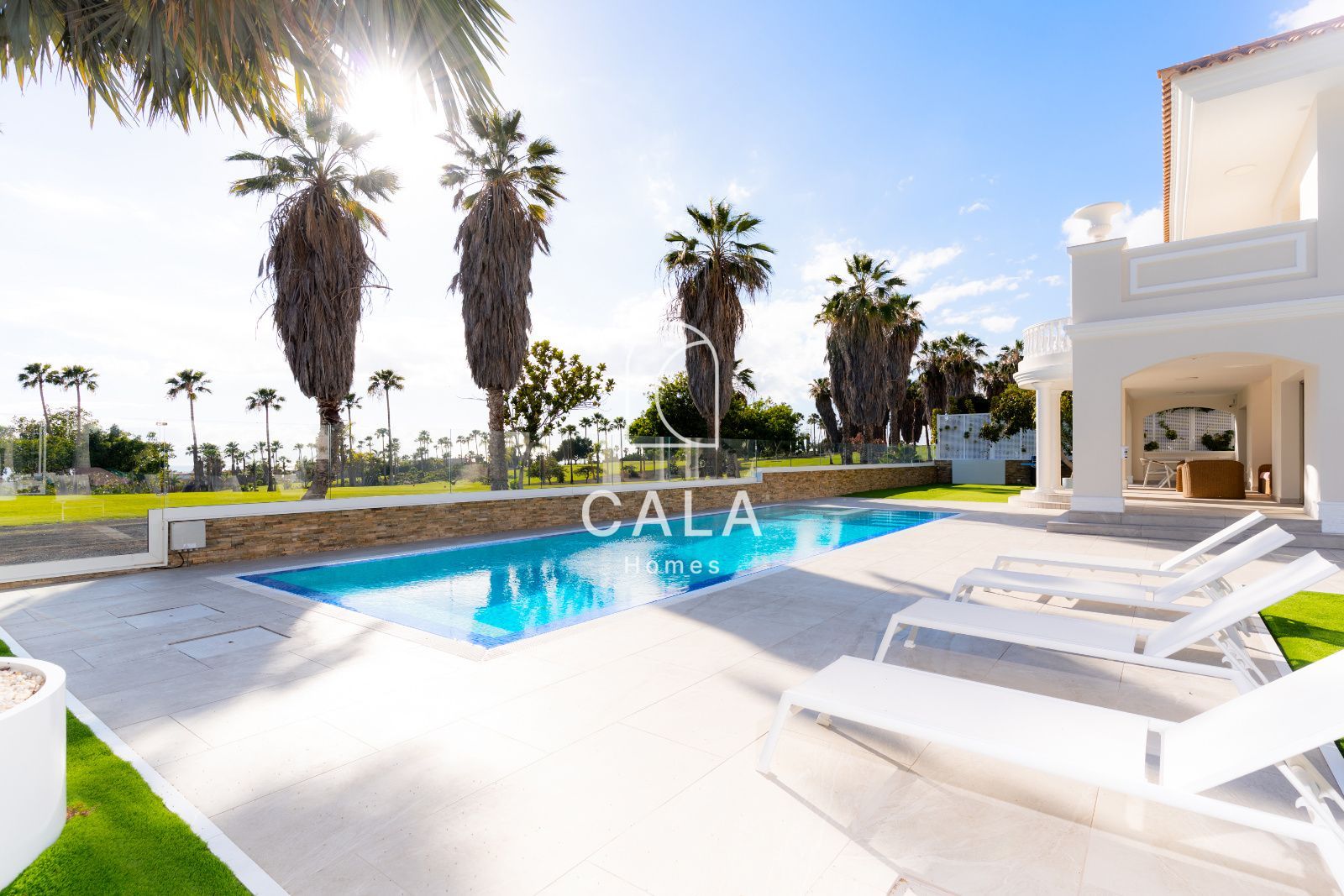 La Caleta: Exclusive Living by the Sea and Golf
