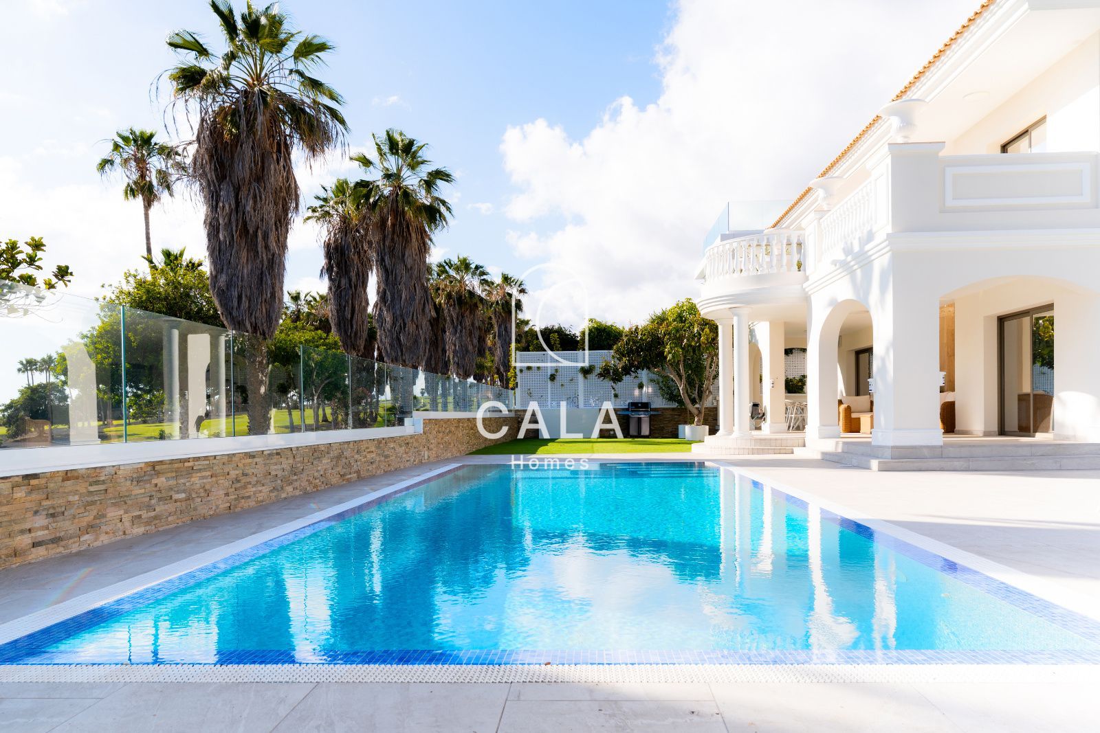 La Caleta: Exclusive Living by the Sea and Golf