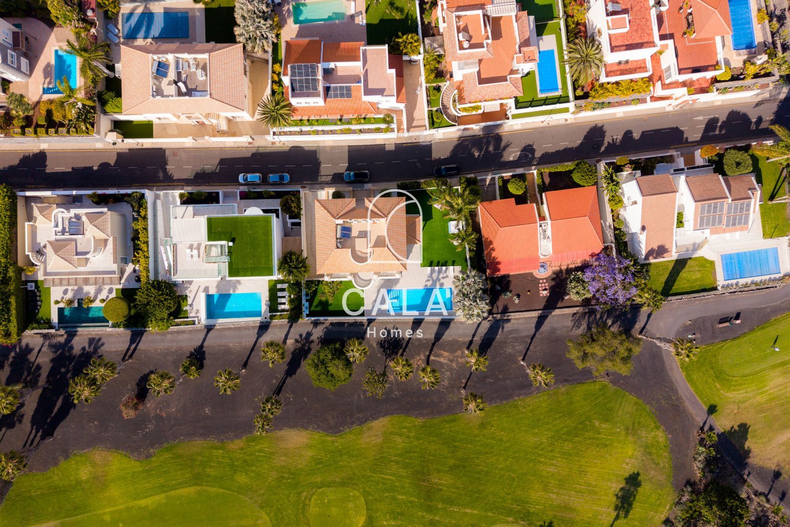 La Caleta: Exclusive Living by the Sea and Golf