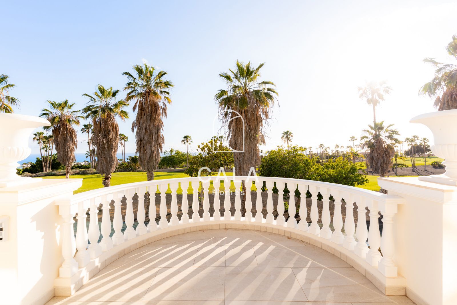 La Caleta: Exclusive Living by the Sea and Golf
