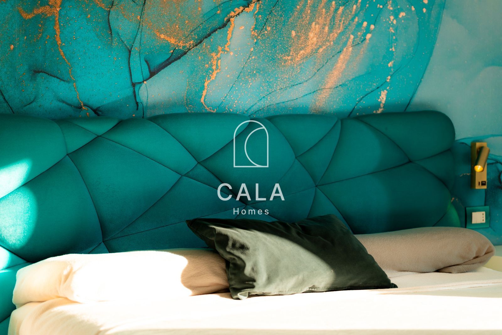 La Caleta: Exclusive Living by the Sea and Golf