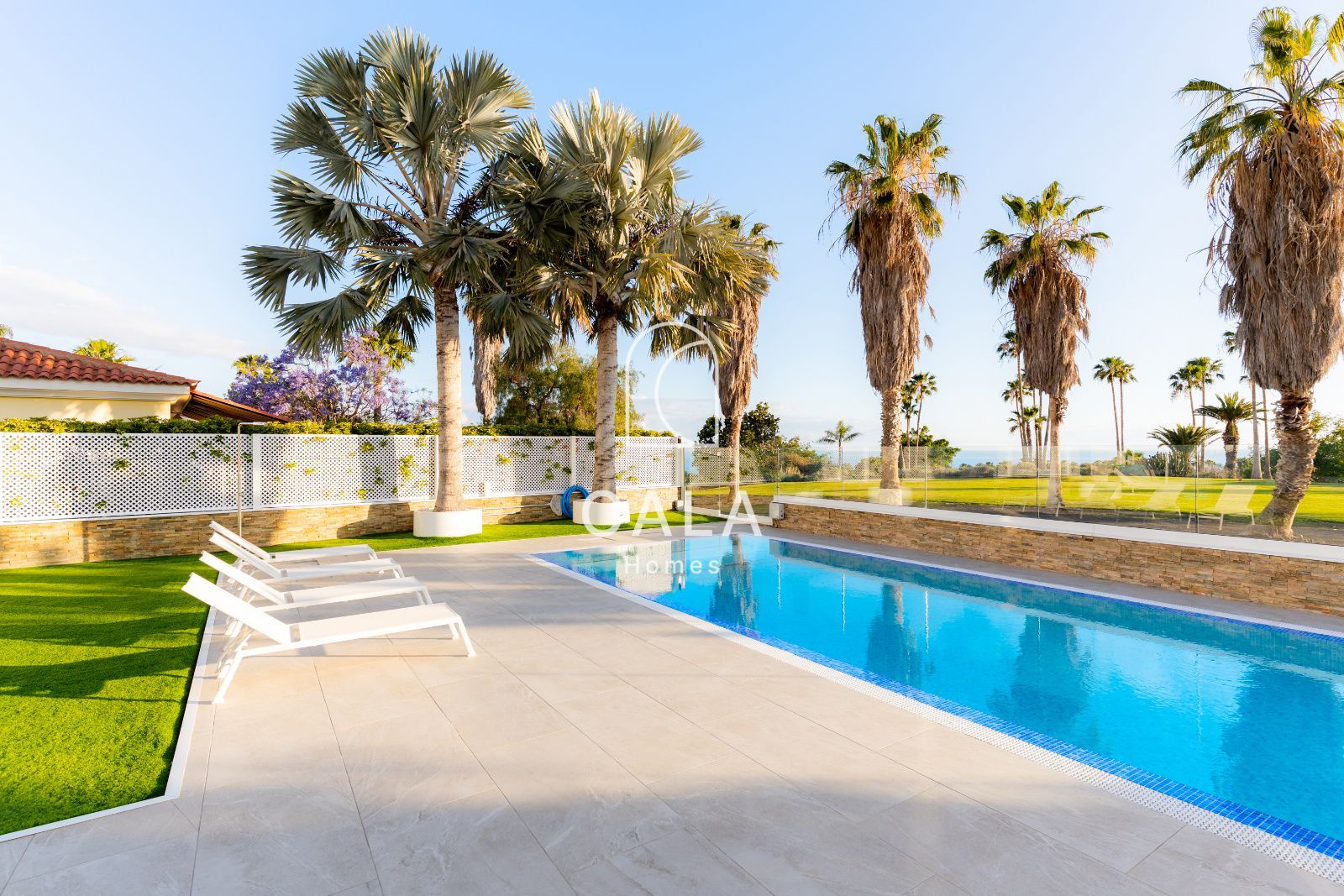 La Caleta: Exclusive Living by the Sea and Golf