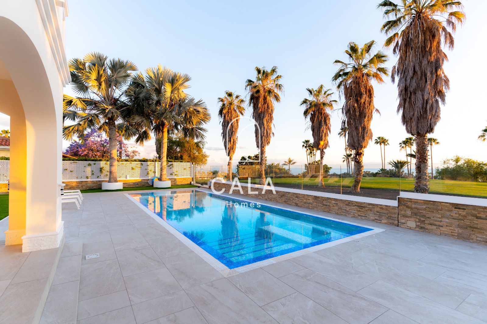 La Caleta: Exclusive Living by the Sea and Golf
