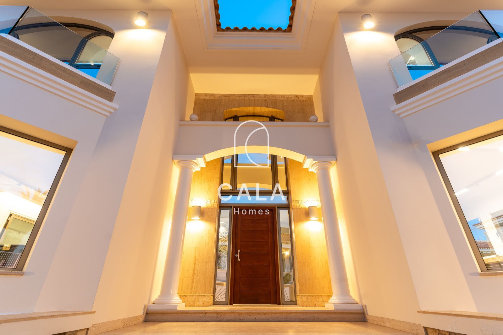 La Caleta: Exclusive Living by the Sea and Golf