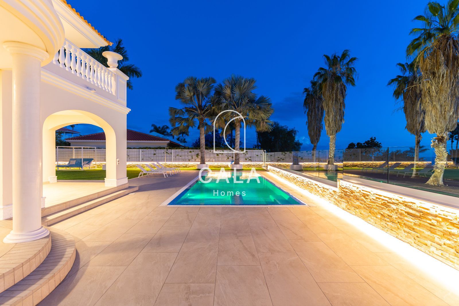 La Caleta: Exclusive Living by the Sea and Golf