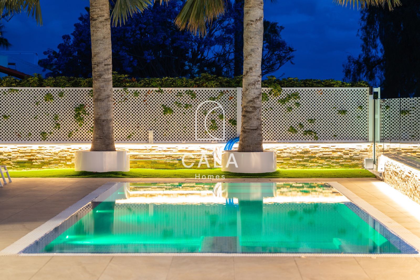 La Caleta: Exclusive Living by the Sea and Golf