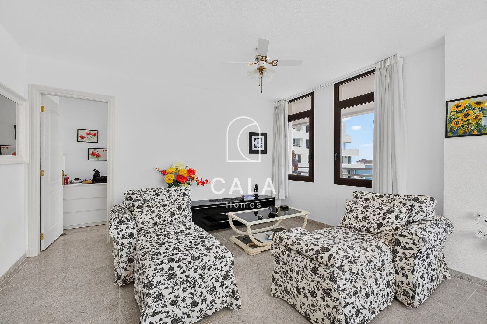 Corner Apartment with Panoramic Sea and Mountain Views in El Médano