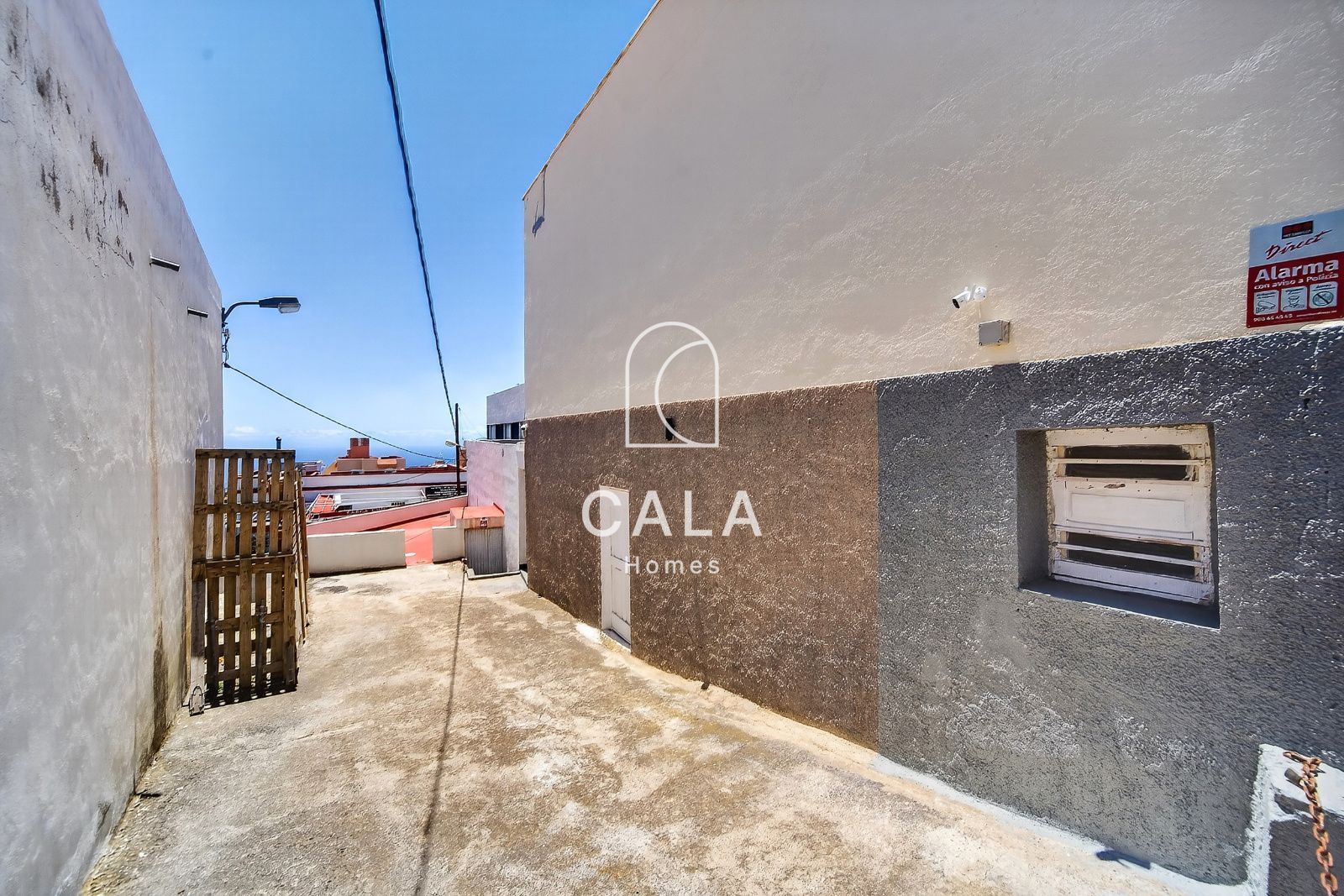 Renovated House for Sale in Fasnia