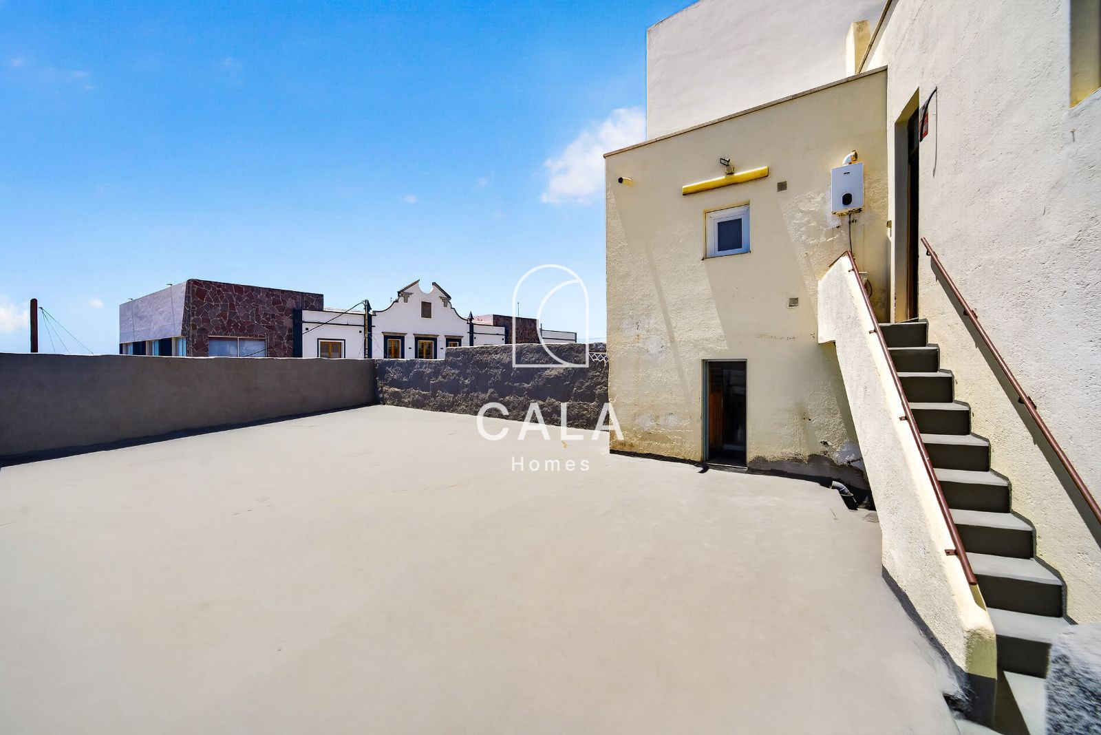 Renovated House for Sale in Fasnia
