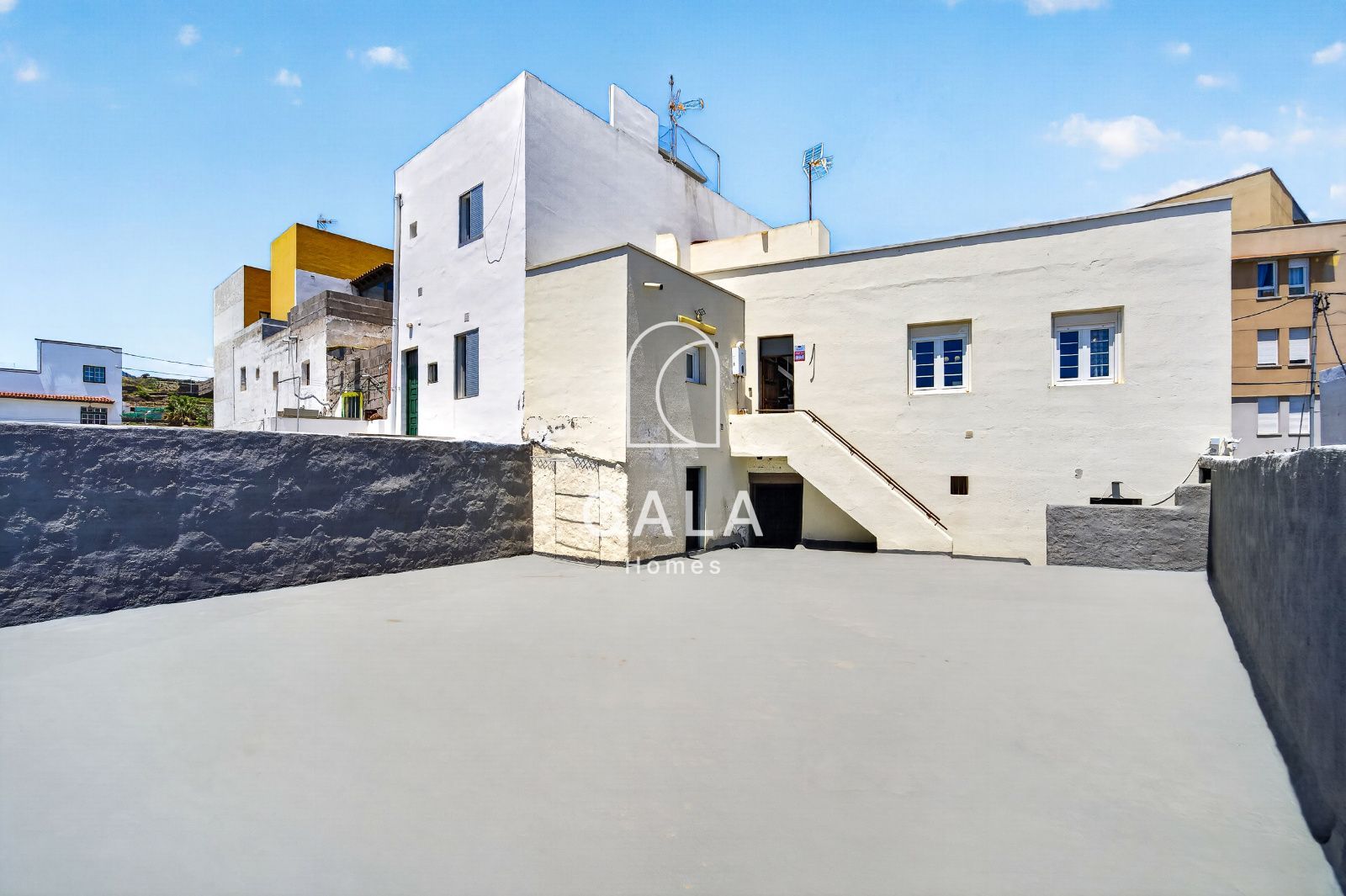 Renovated House for Sale in Fasnia