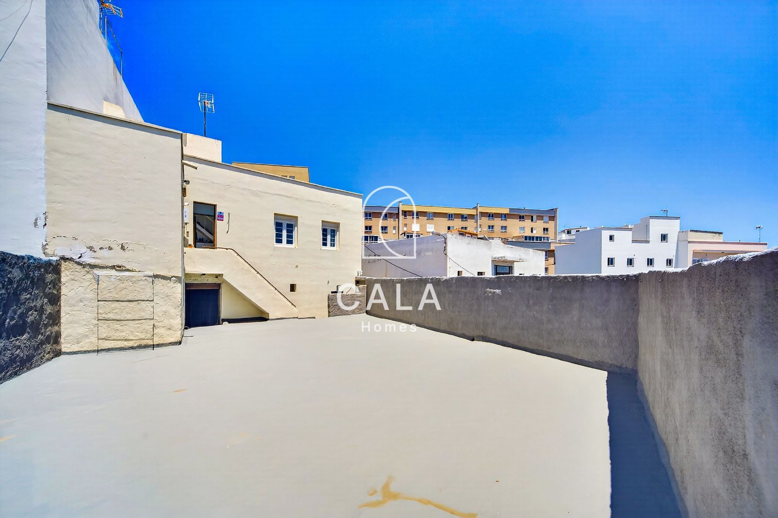 Renovated House for Sale in Fasnia