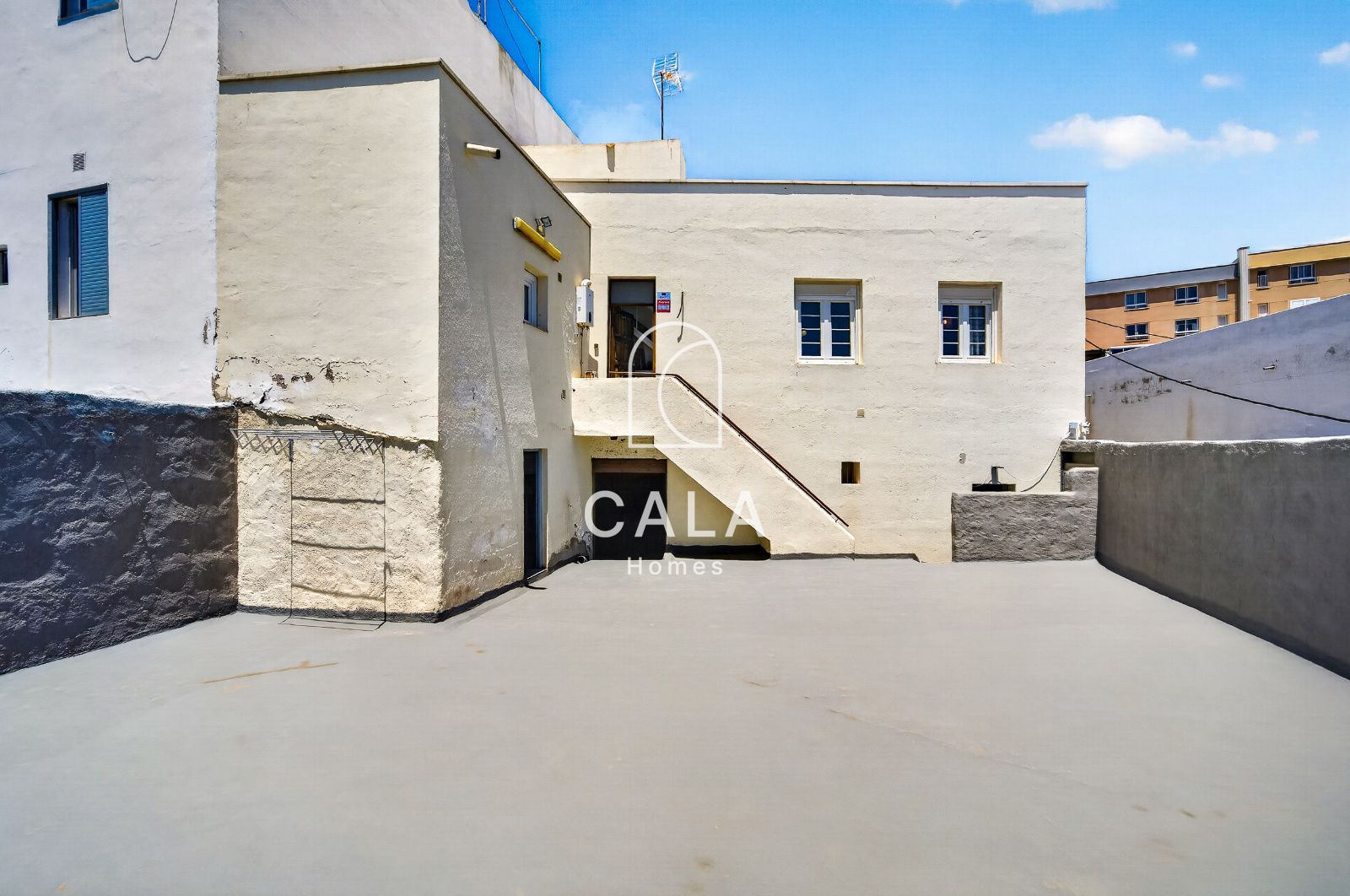 Renovated House for Sale in Fasnia