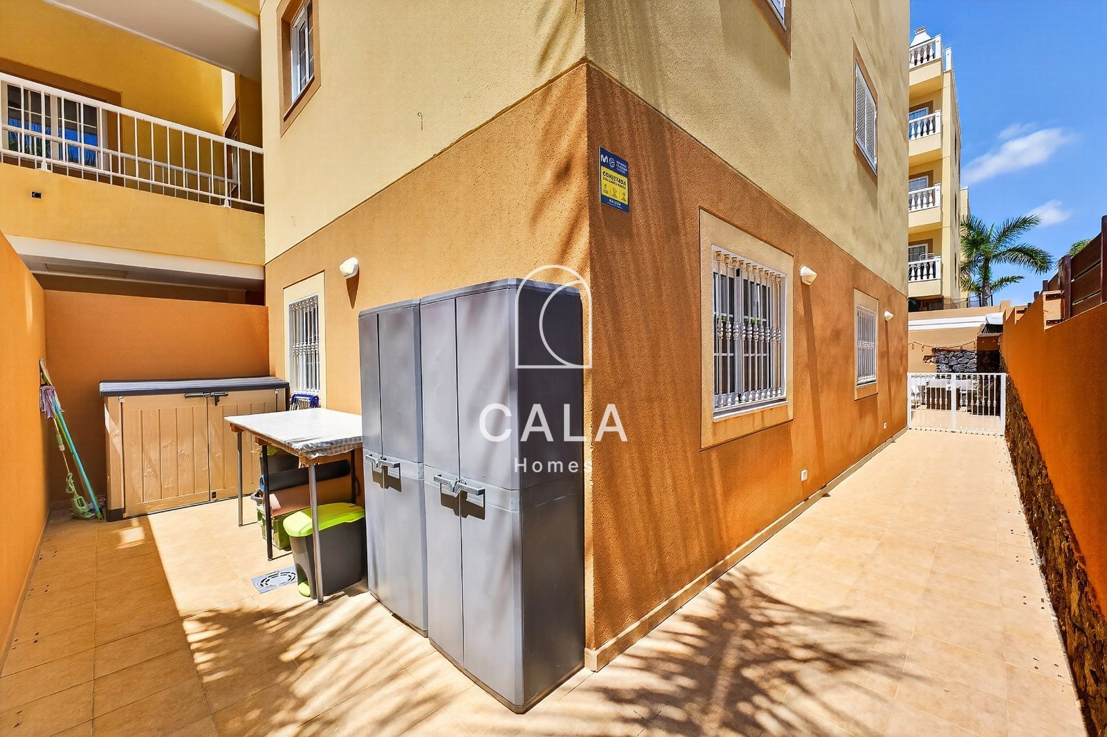 Spacious Ground-Floor Apartment with a 92 m² Terrace in Palm-Mar