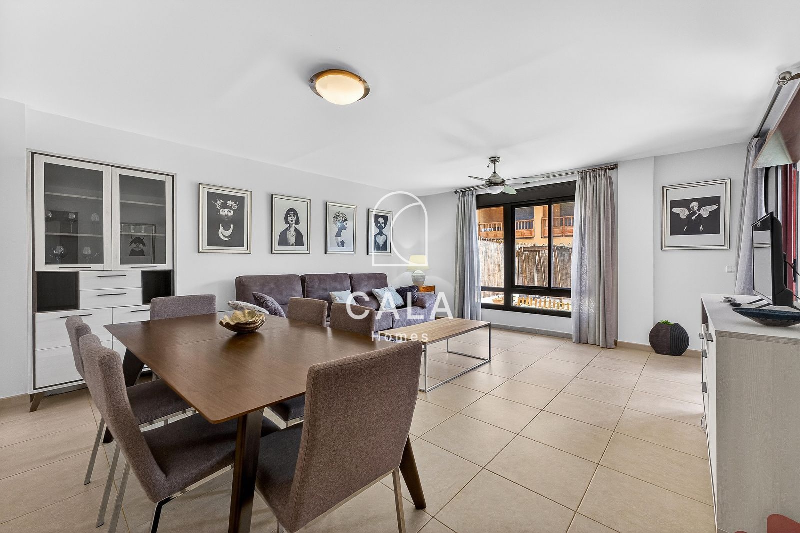 Palm-Mar: Spacious Ground Floor Apartment with Large Terrace