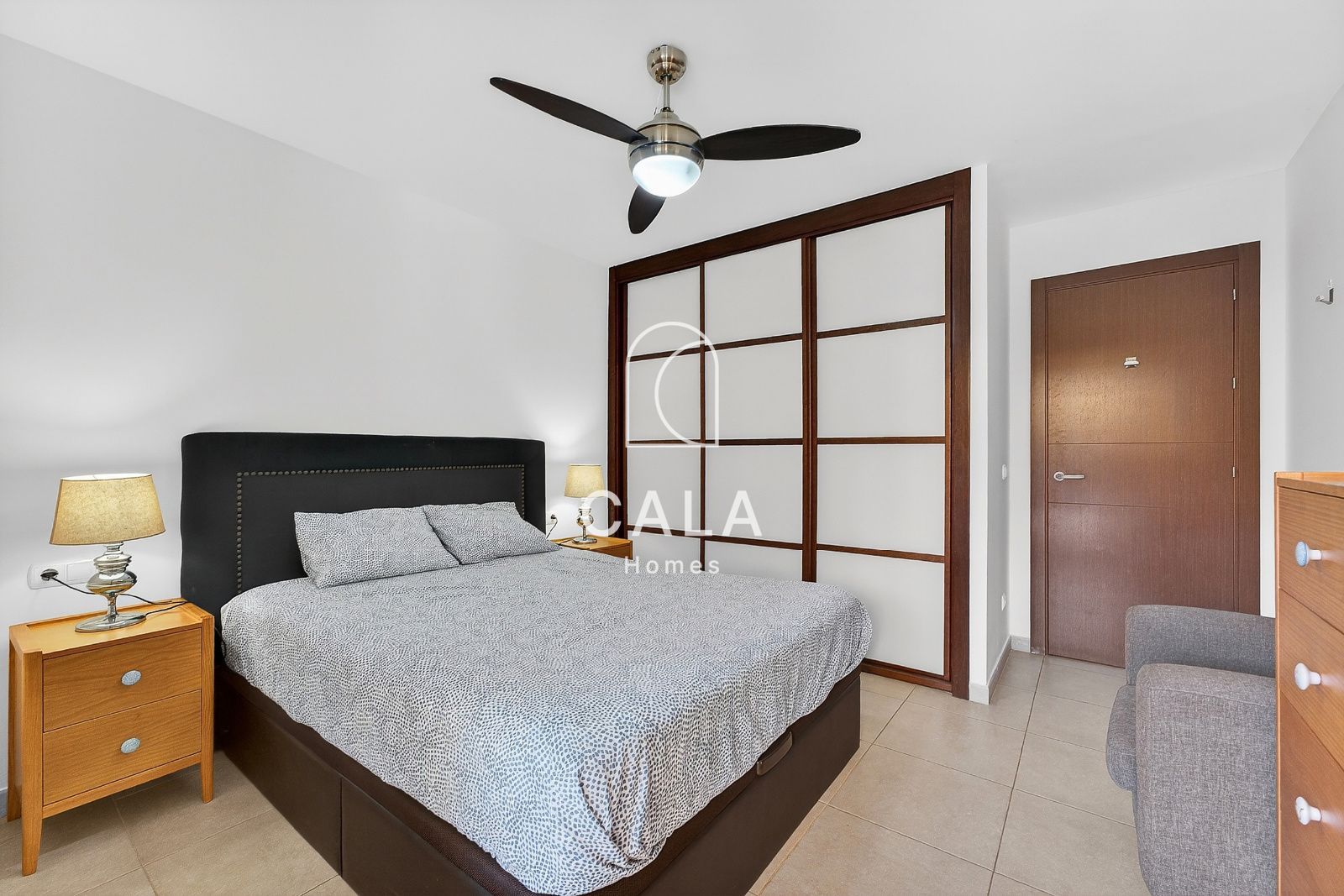 Palm-Mar: Spacious Ground Floor Apartment with Large Terrace