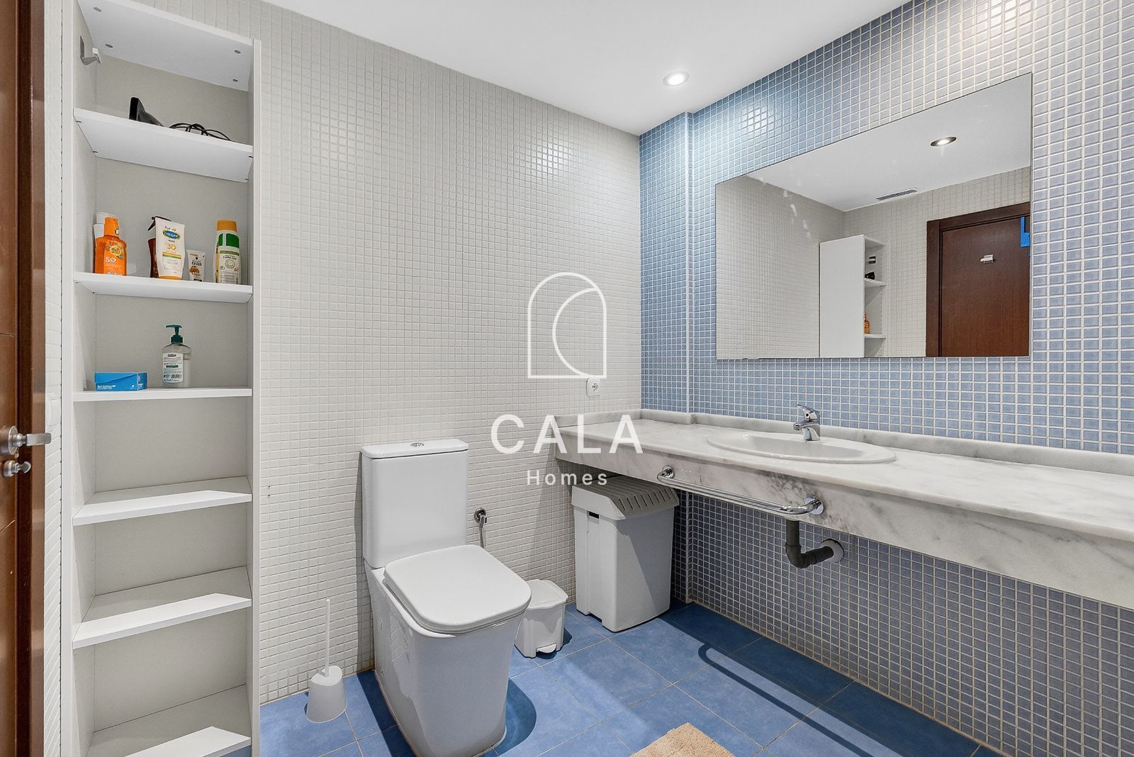 Palm-Mar: Spacious Ground Floor Apartment with Large Terrace