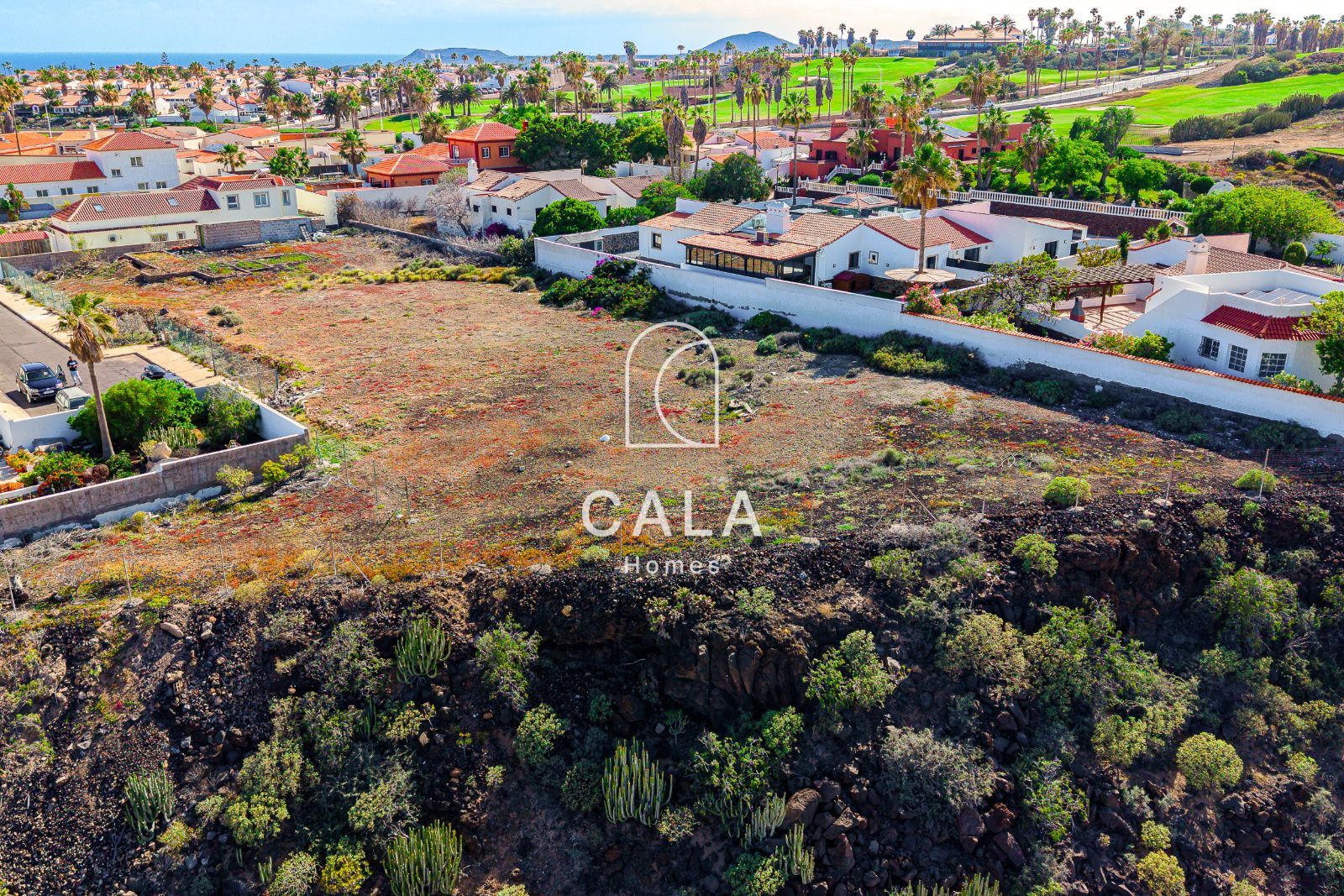 Exceptional Plot in Golf del Sur