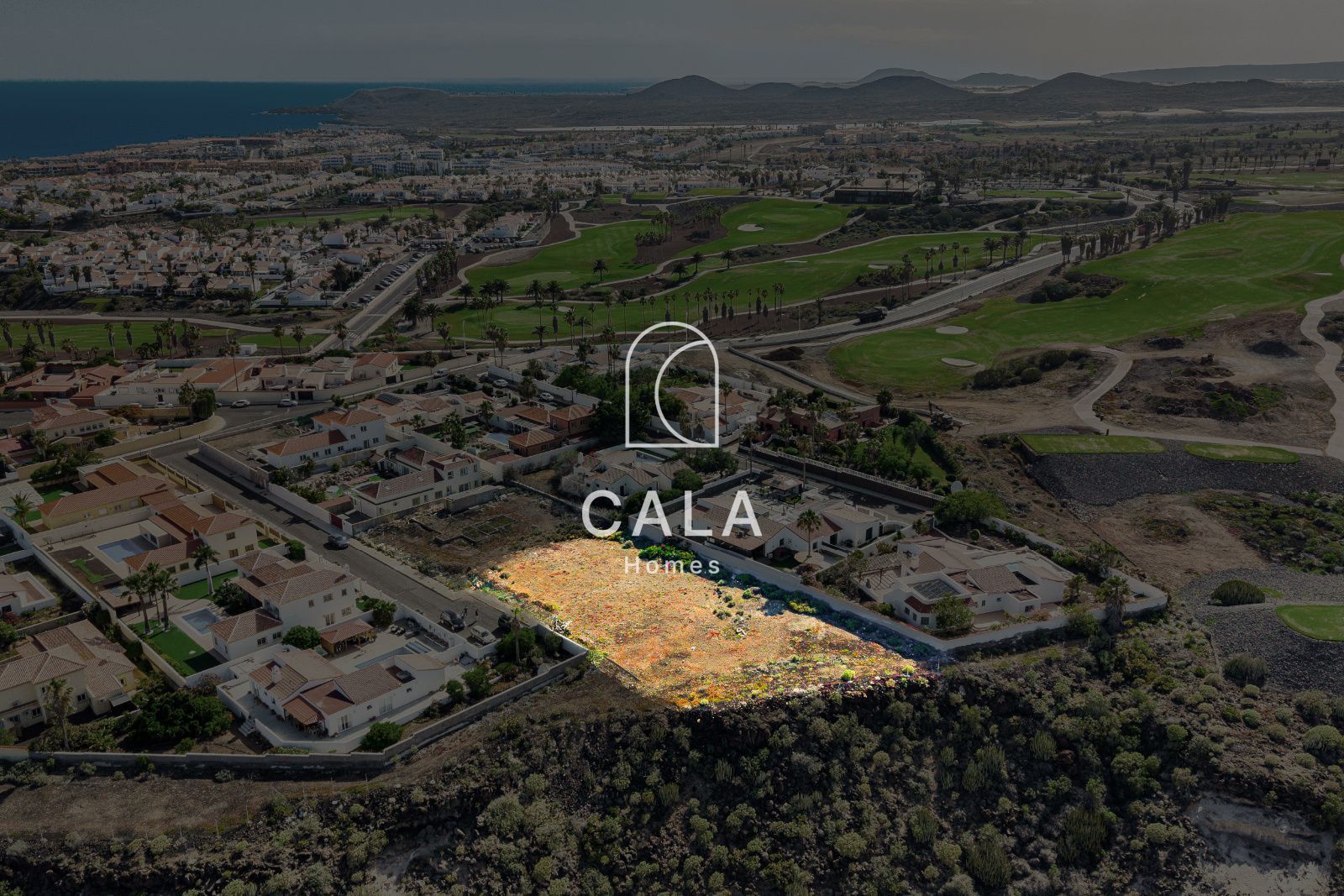 Exceptional Plot in Golf del Sur