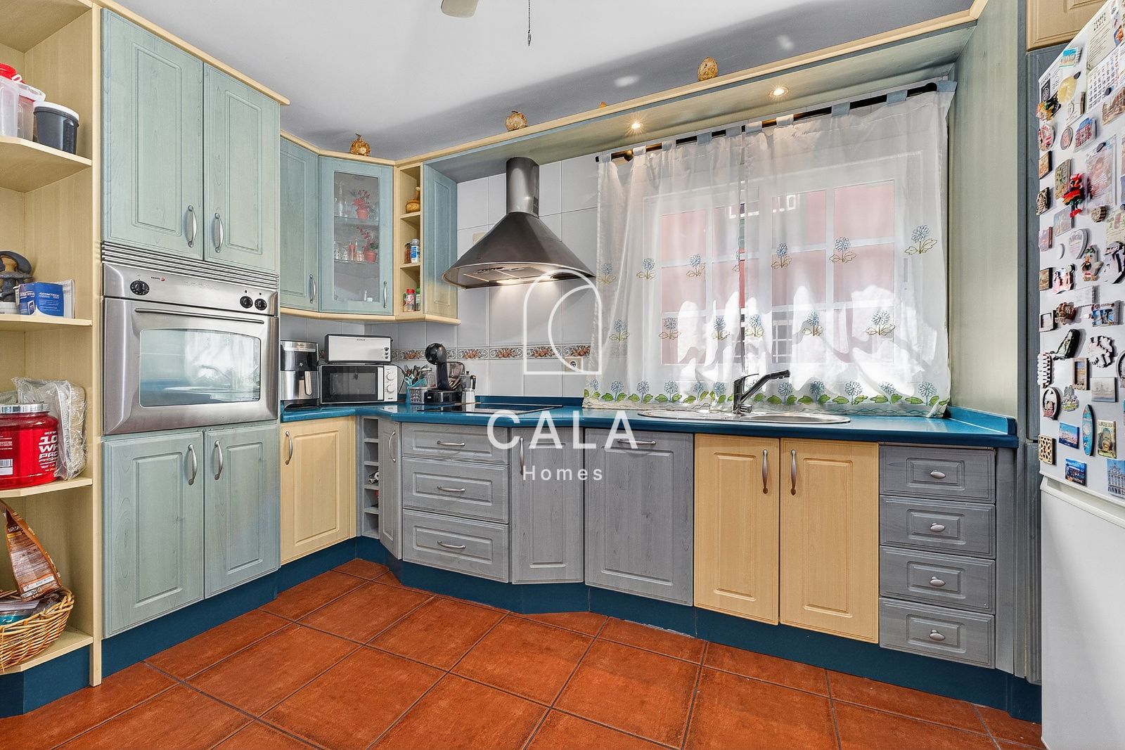 Spacious 3 Bedroom Townhouse with Attic and Private Garage in Los Olivos, Adeje.