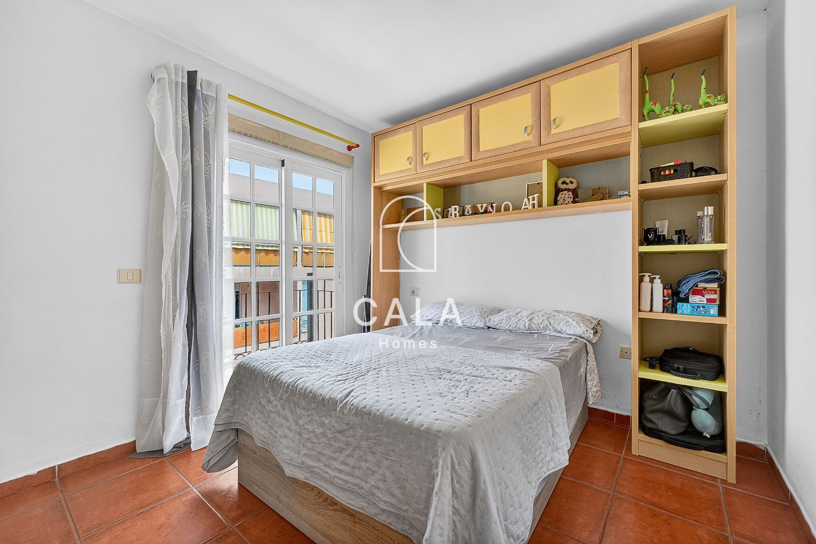 Spacious 3 Bedroom Townhouse with Attic and Private Garage in Los Olivos, Adeje.