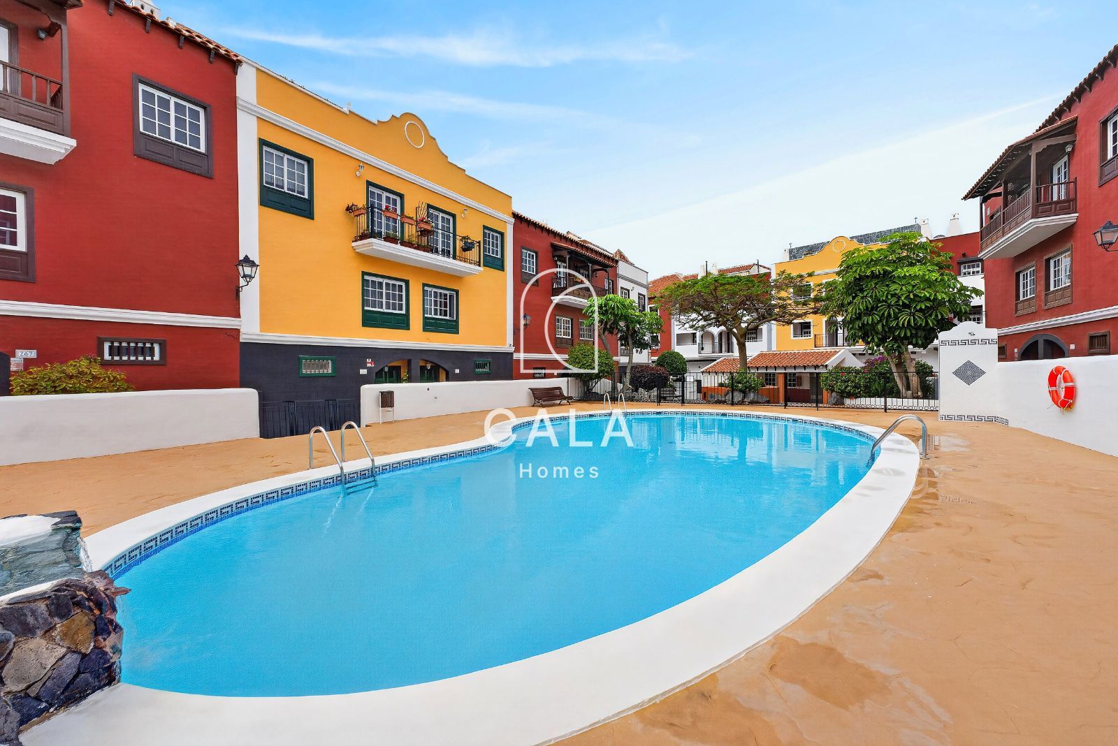Spacious 3 Bedroom Townhouse with Attic and Private Garage in Los Olivos, Adeje.