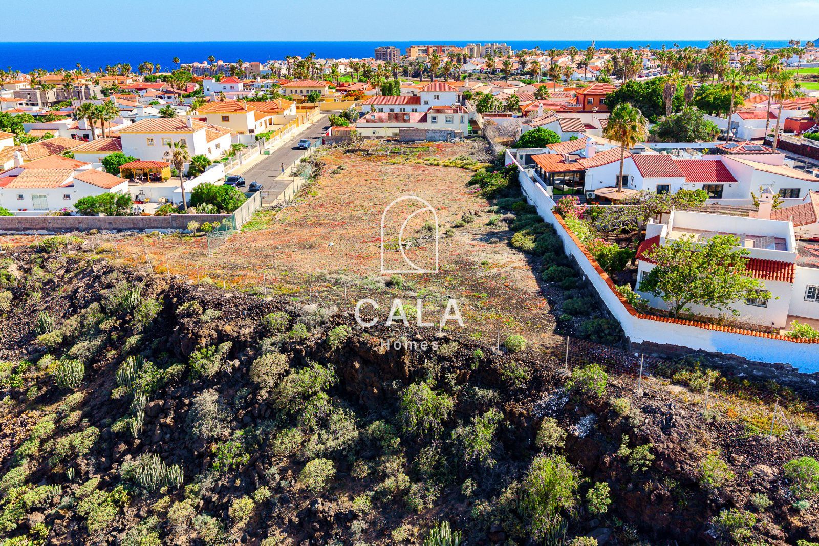 Exceptional Plot in Golf del Sur
