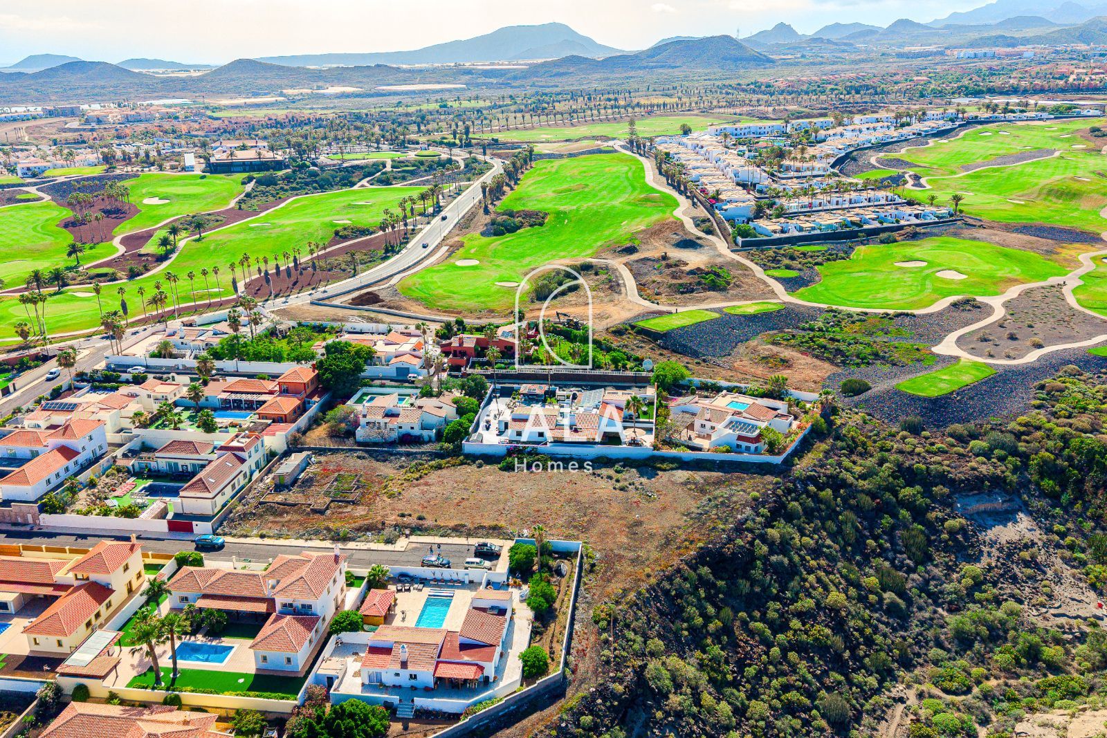 Exceptional Plot in Golf del Sur