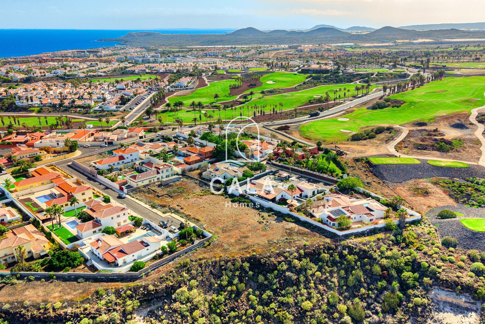 Exceptional Plot in Golf del Sur