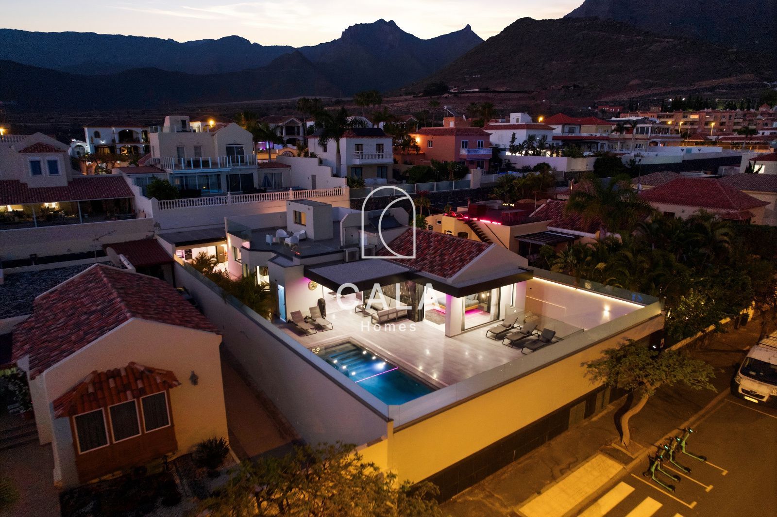Villa Tokyo - Costa Adeje
