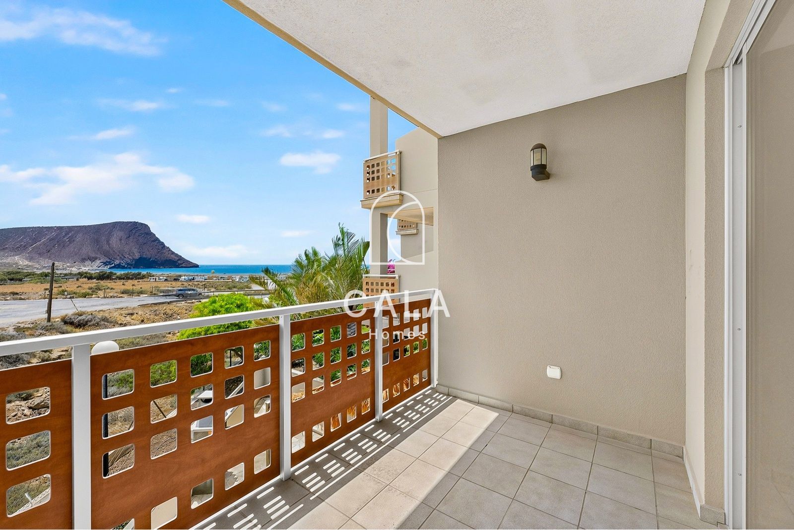 Semi-detached townhouse in La Tejita Beach