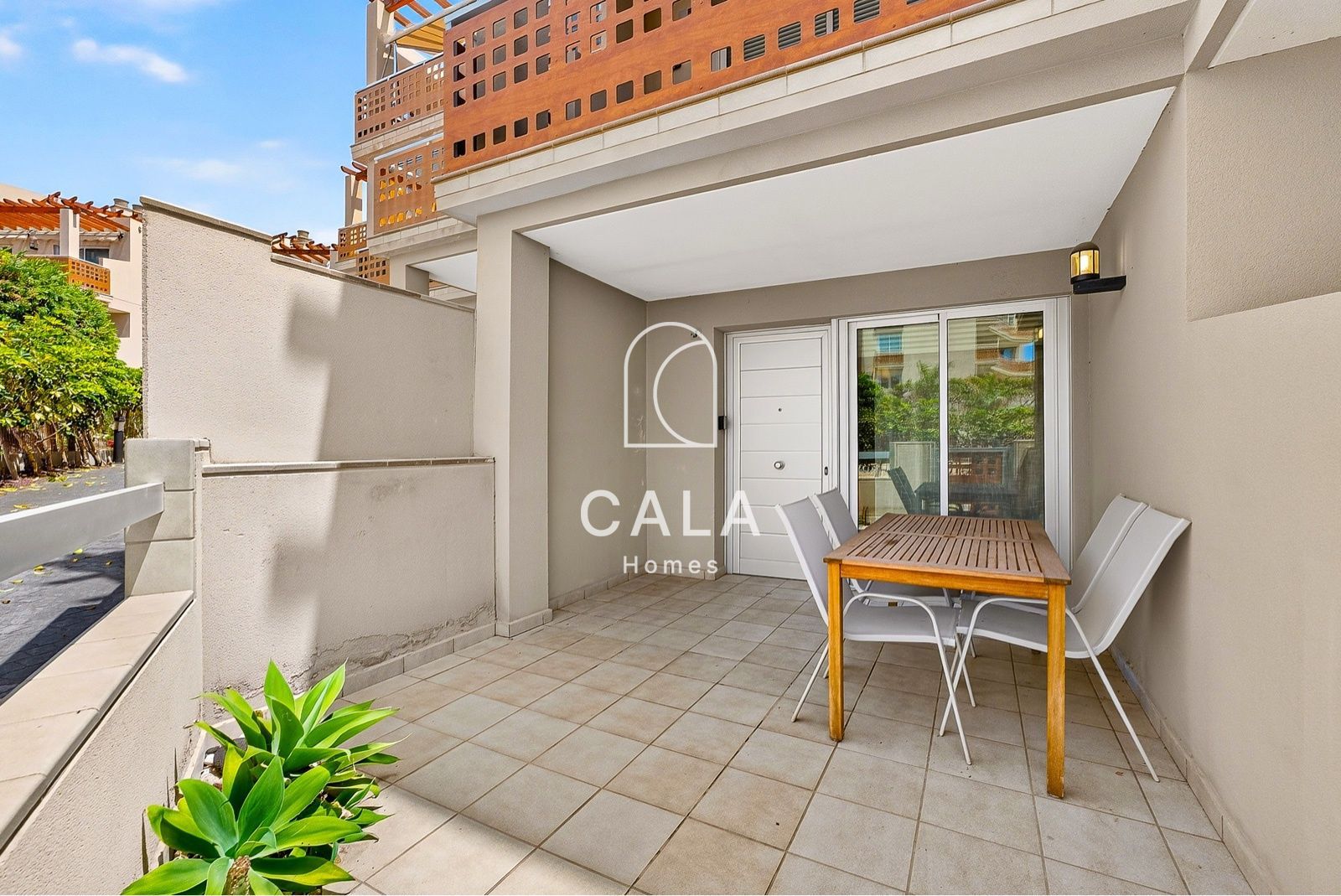 Semi-detached townhouse in La Tejita Beach