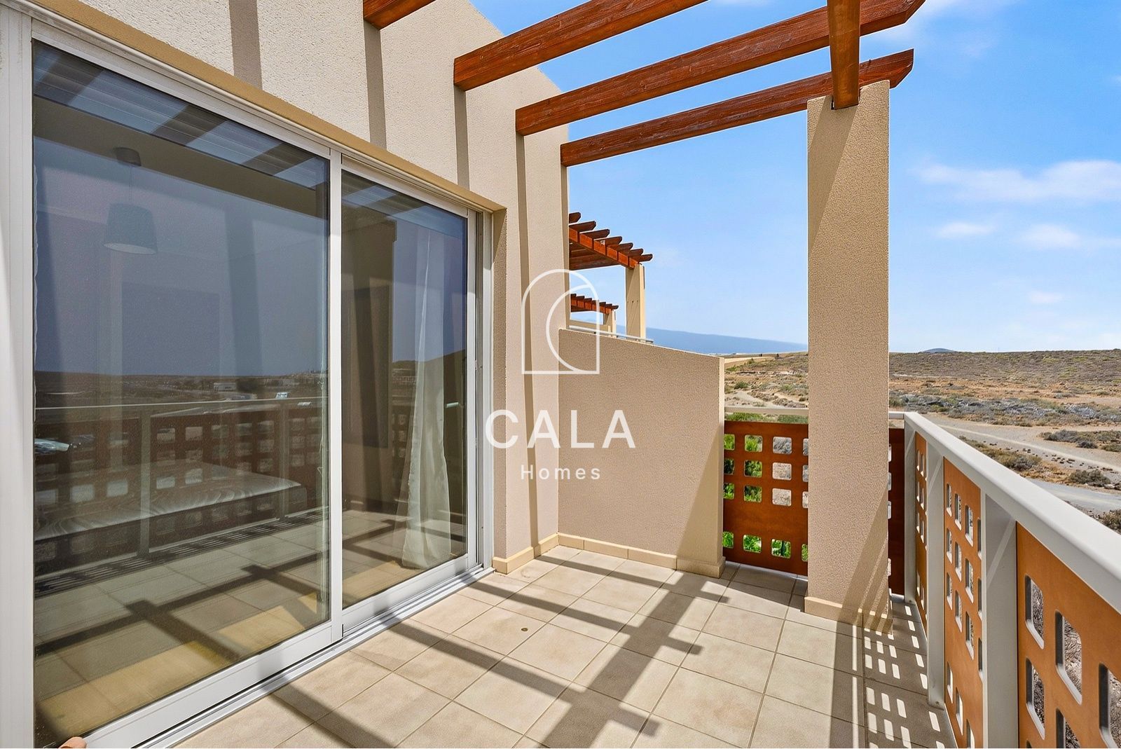 Semi-detached townhouse in La Tejita Beach