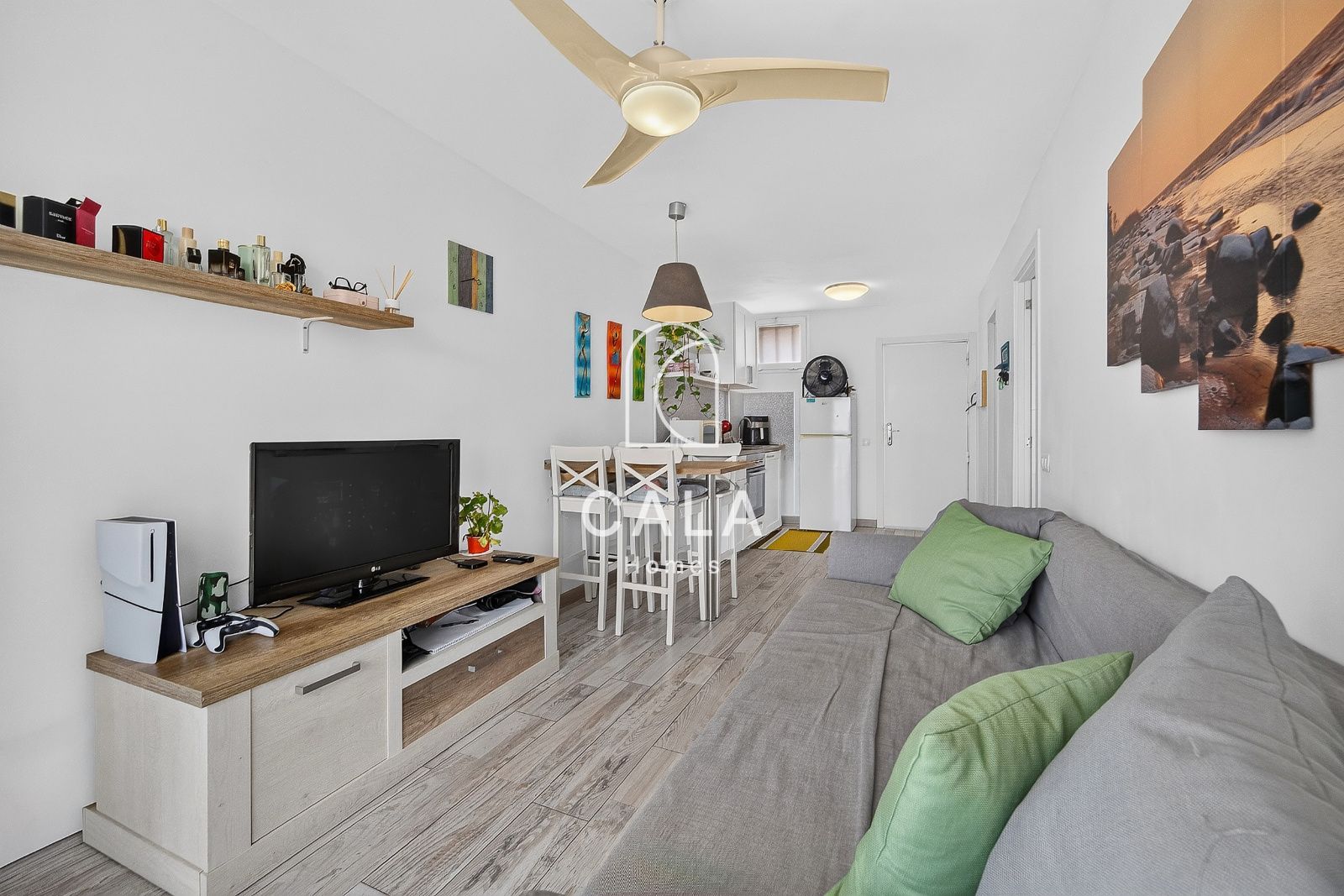 One bedroom apartment with front line ocean views in El Dorado, Playa de Las Américas.