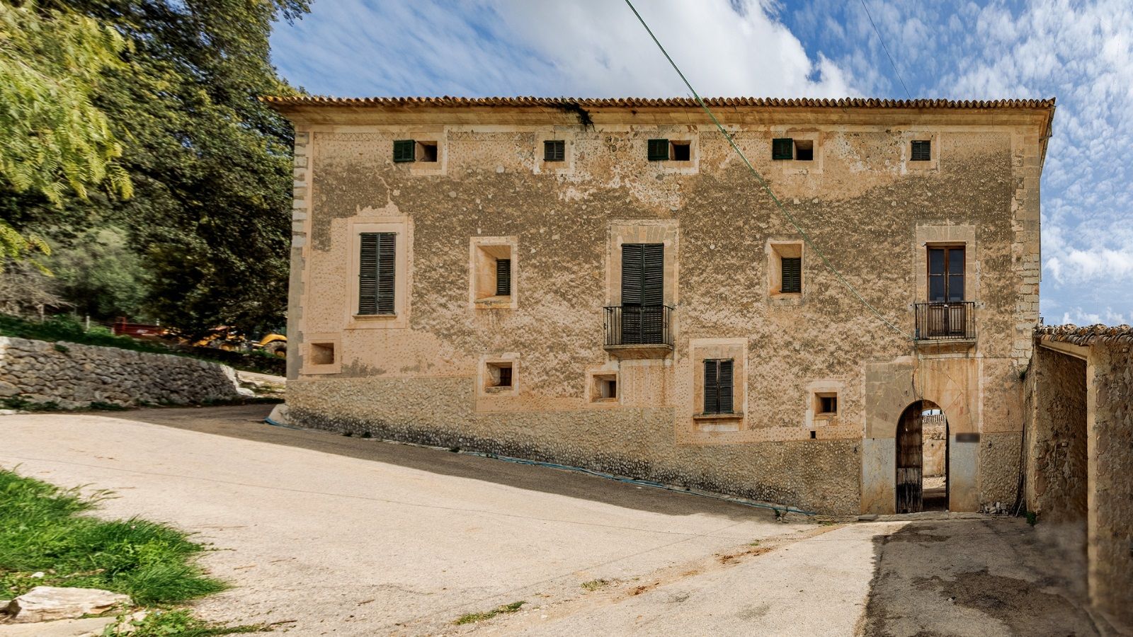 720.000 m2 Posesión en Campanet con licencia de hotel rural