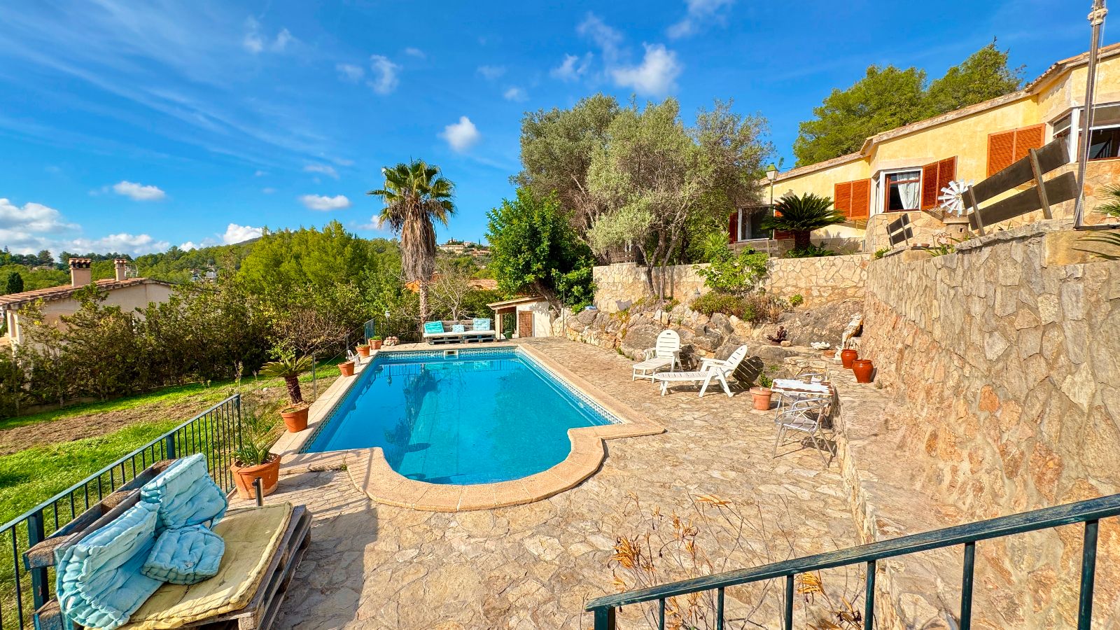 Villa de 377 m2 en Esporles con piscina y vistas fabulosas