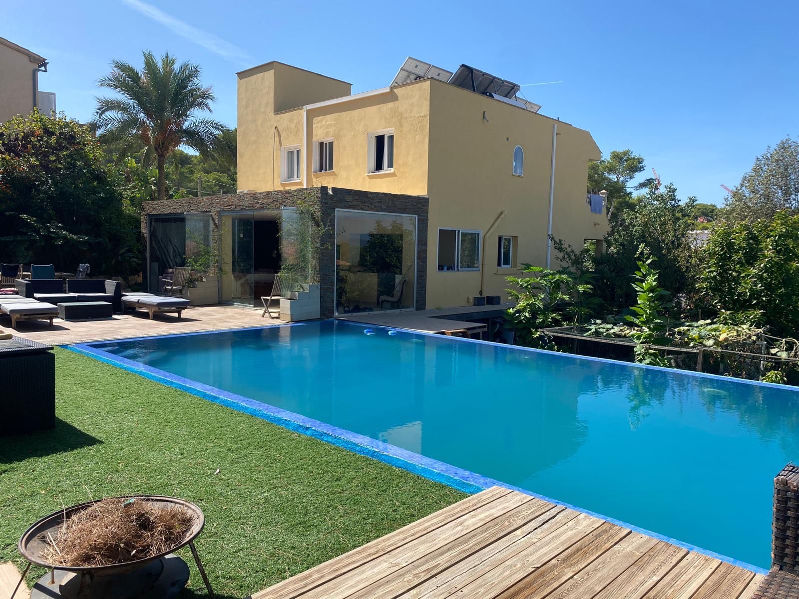 Villa de 274 m2 in El Toro con piscina y vistas impresionantes
