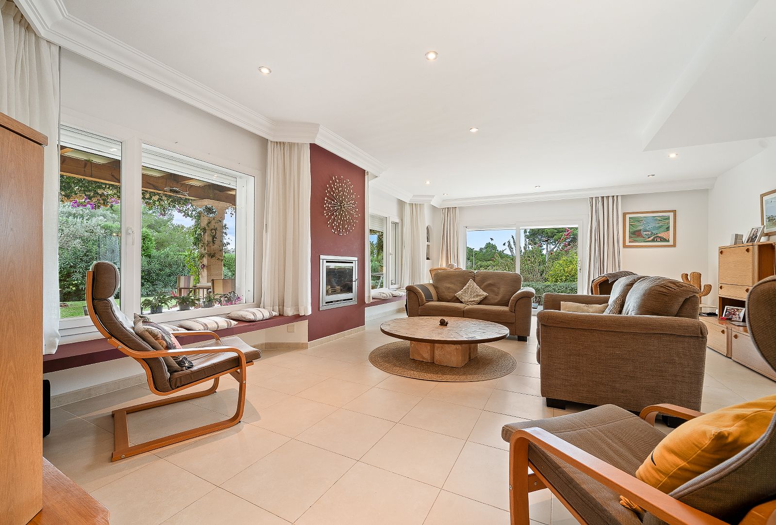 Villa de 468 m2 en Costa de los Pinos a 50 m del mar