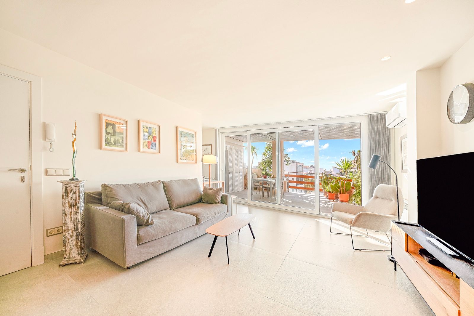 Ático reformado de 92 m2 con terraza en Arxiduc, Palma de Mallorca
