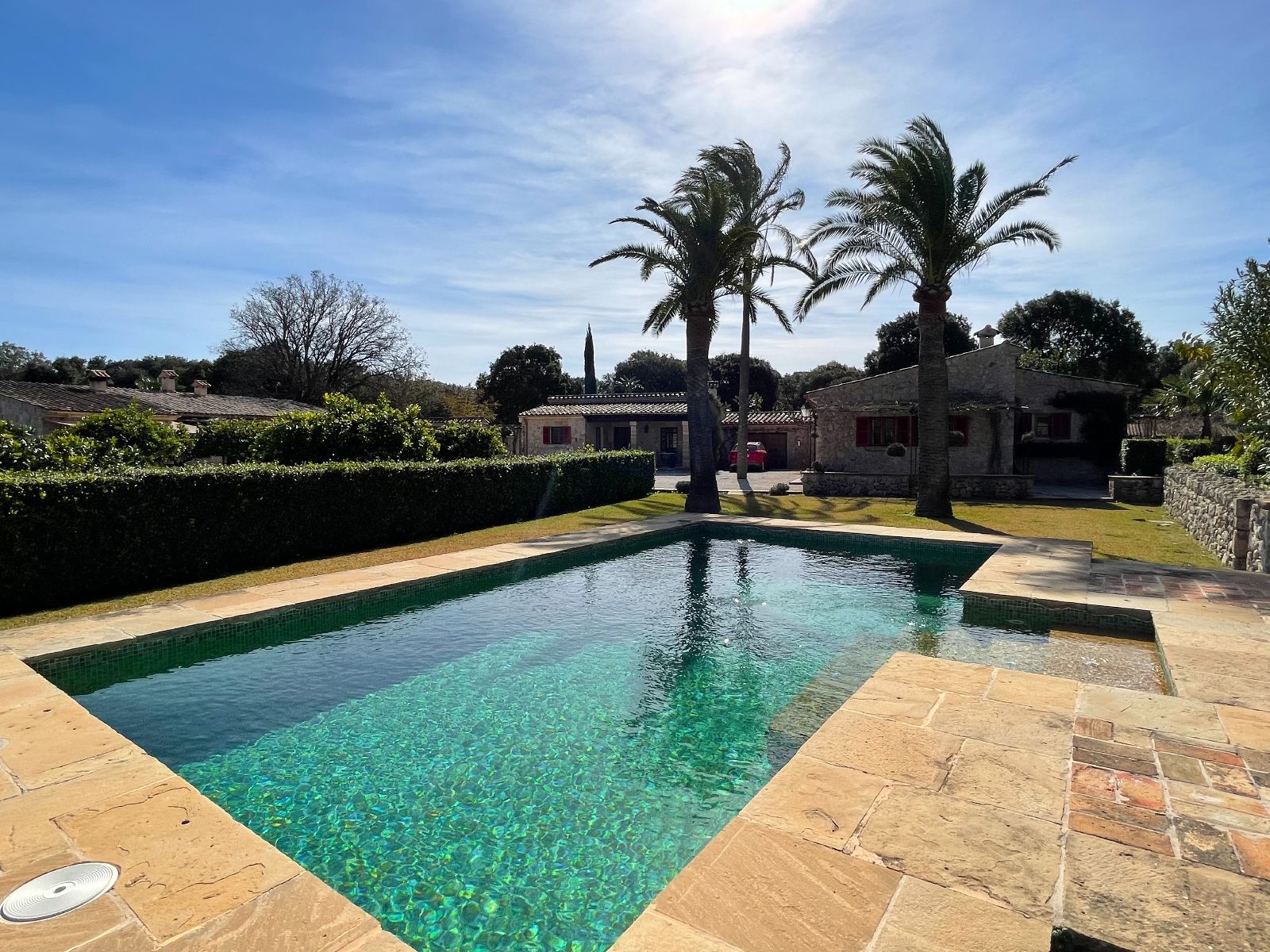Finca de 172.000 m2 en Pollença con viñedo, piscina y casa de invitados