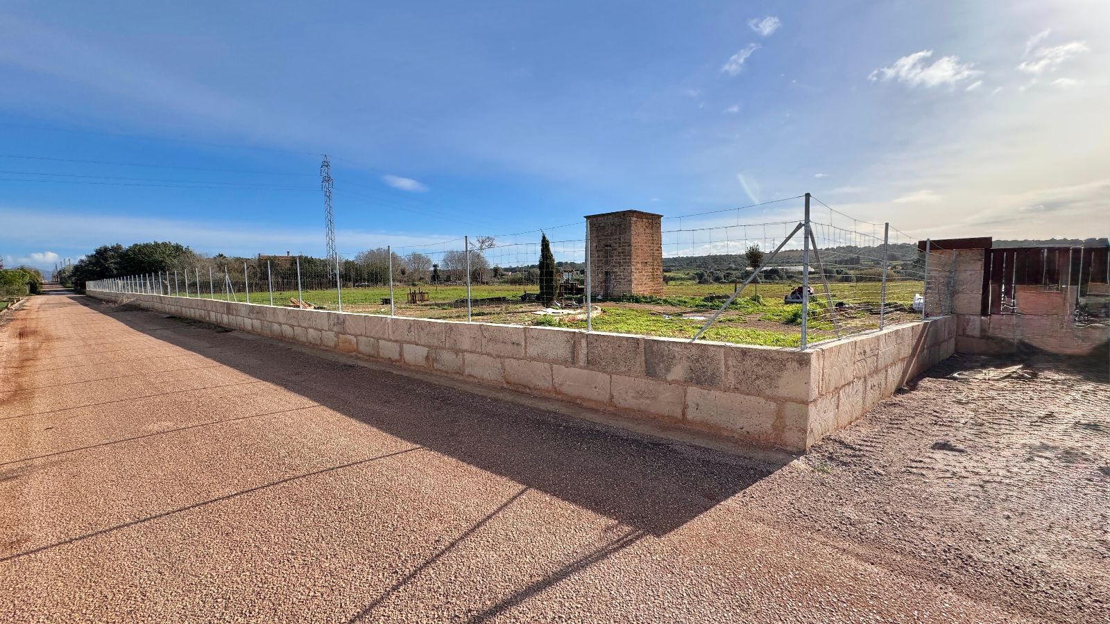 Finca edificable de 23.000 m2 entre Sa Pobla y Muro con vistas