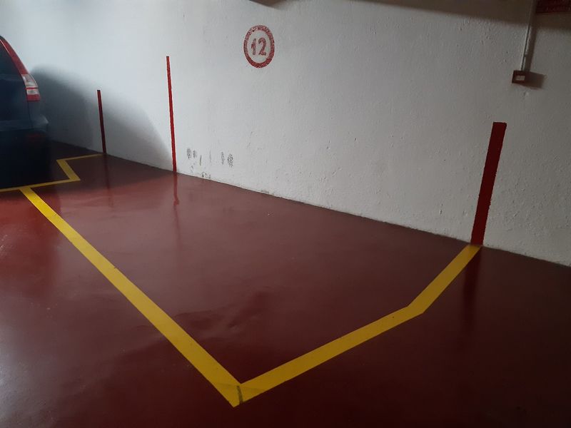 Garaje en alquiler Barcelona. Ref: 2347. Calvet Premium Real Estate