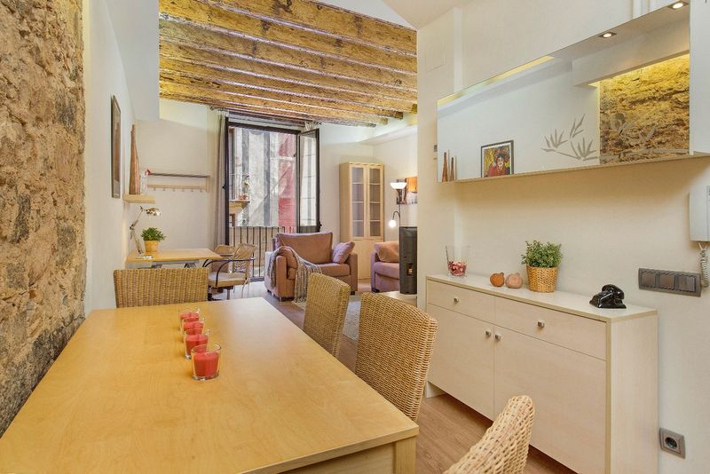 Pis en lloguer Barcelona. Ref: 3874. Calvet Premium Real Estate