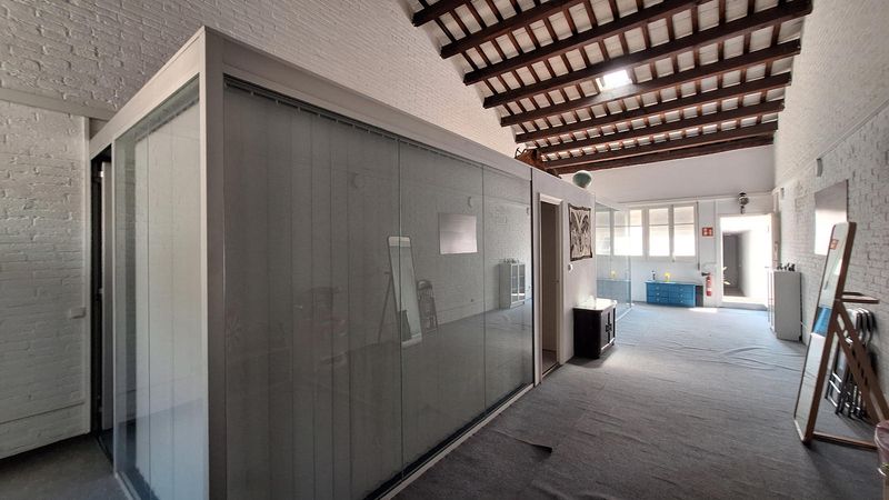 Oficina en alquiler Barcelona. Ref: 4084. Calvet Premium Real Estate
