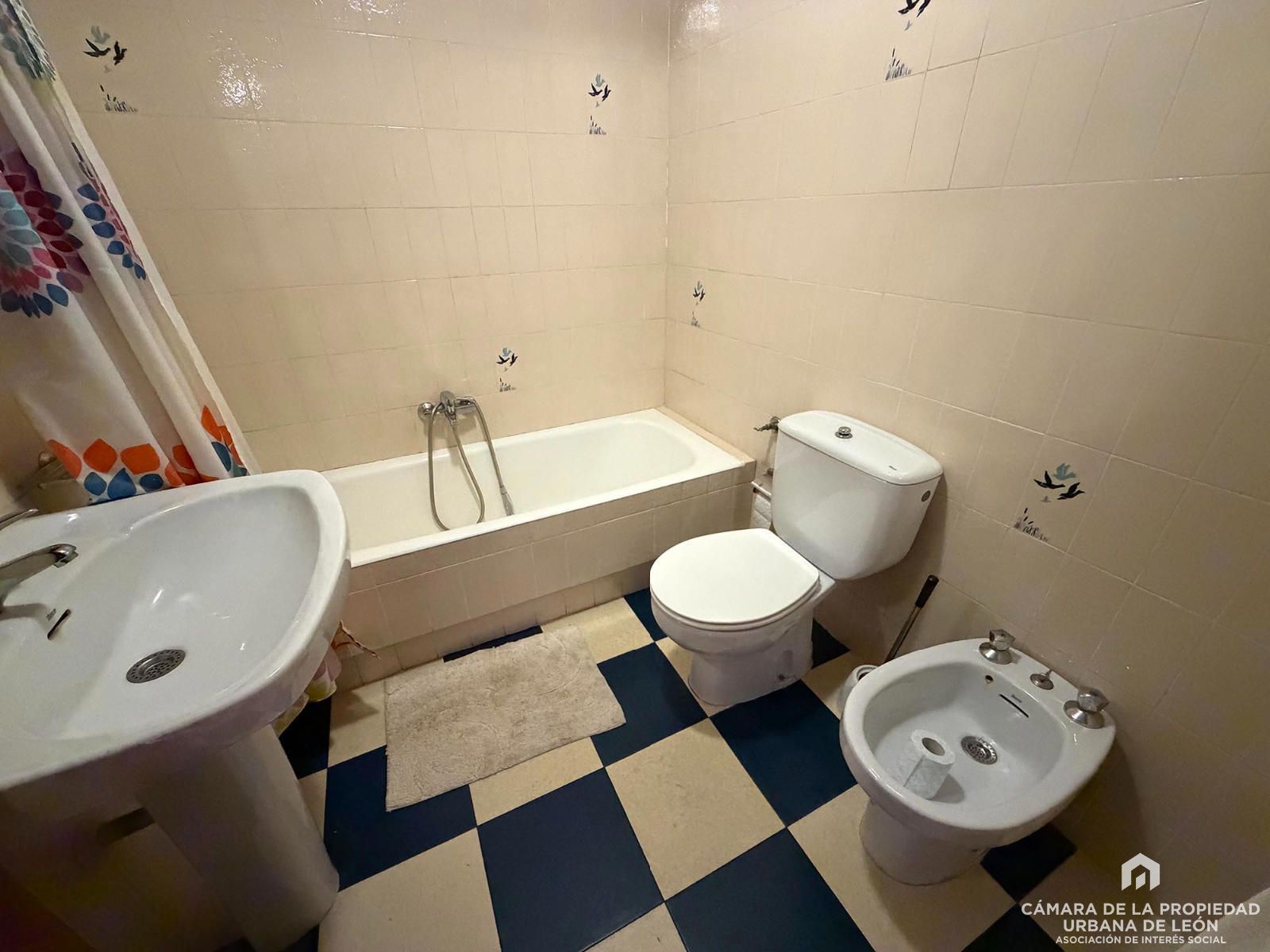 Piso en alquiler en León (San Mames) - Foto 10