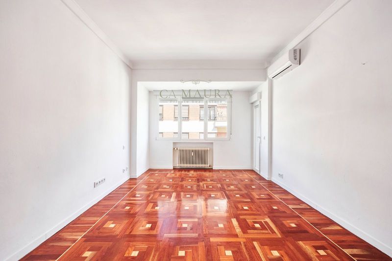 Flat for rent Madrid. Ref: 1061. Ca Maura