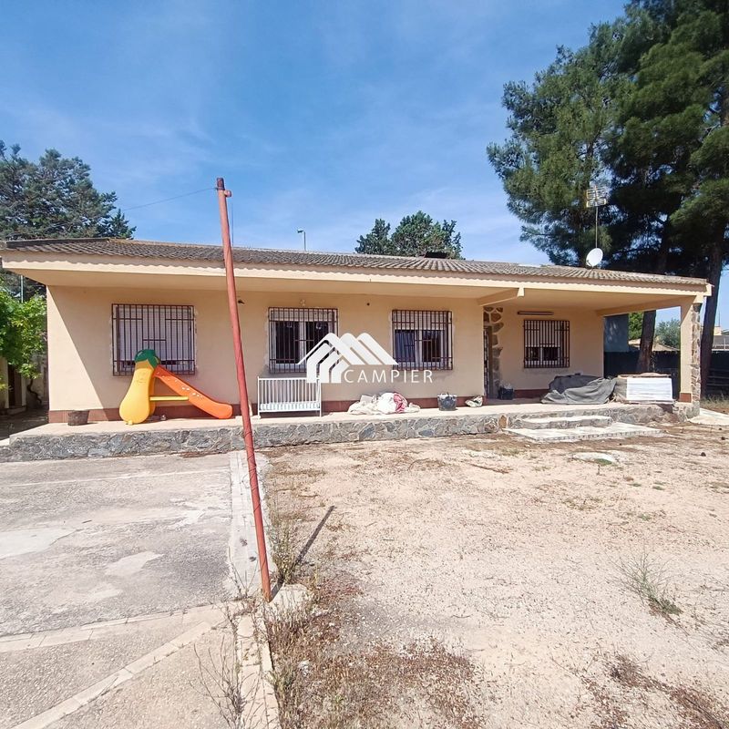 Chalet Independiente en venta Albacete. Ref: 1821. Campier Servicios Inmobiliarios