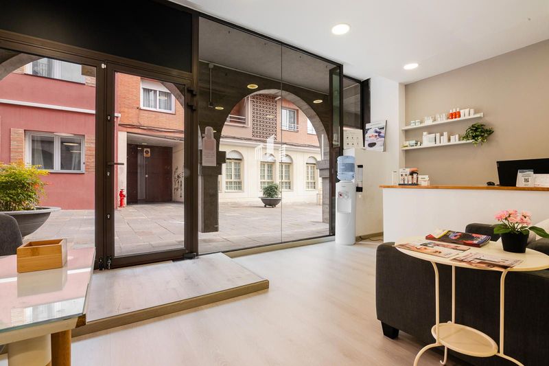 Comercial Premise for trade sale Sant Cugat del Vallès, Barcelona. Ref: 2007. Moran&Sender