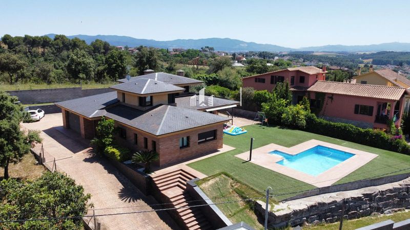 Chalet Independiente en venta Lliça de Vall, Barcelona. Ref: 2864. Moran&Sender